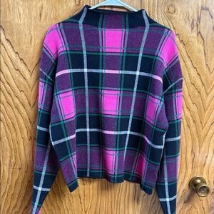 Tahari Plaid Women's Sweater - Pink, black, green, gray. Size medium. NWT.